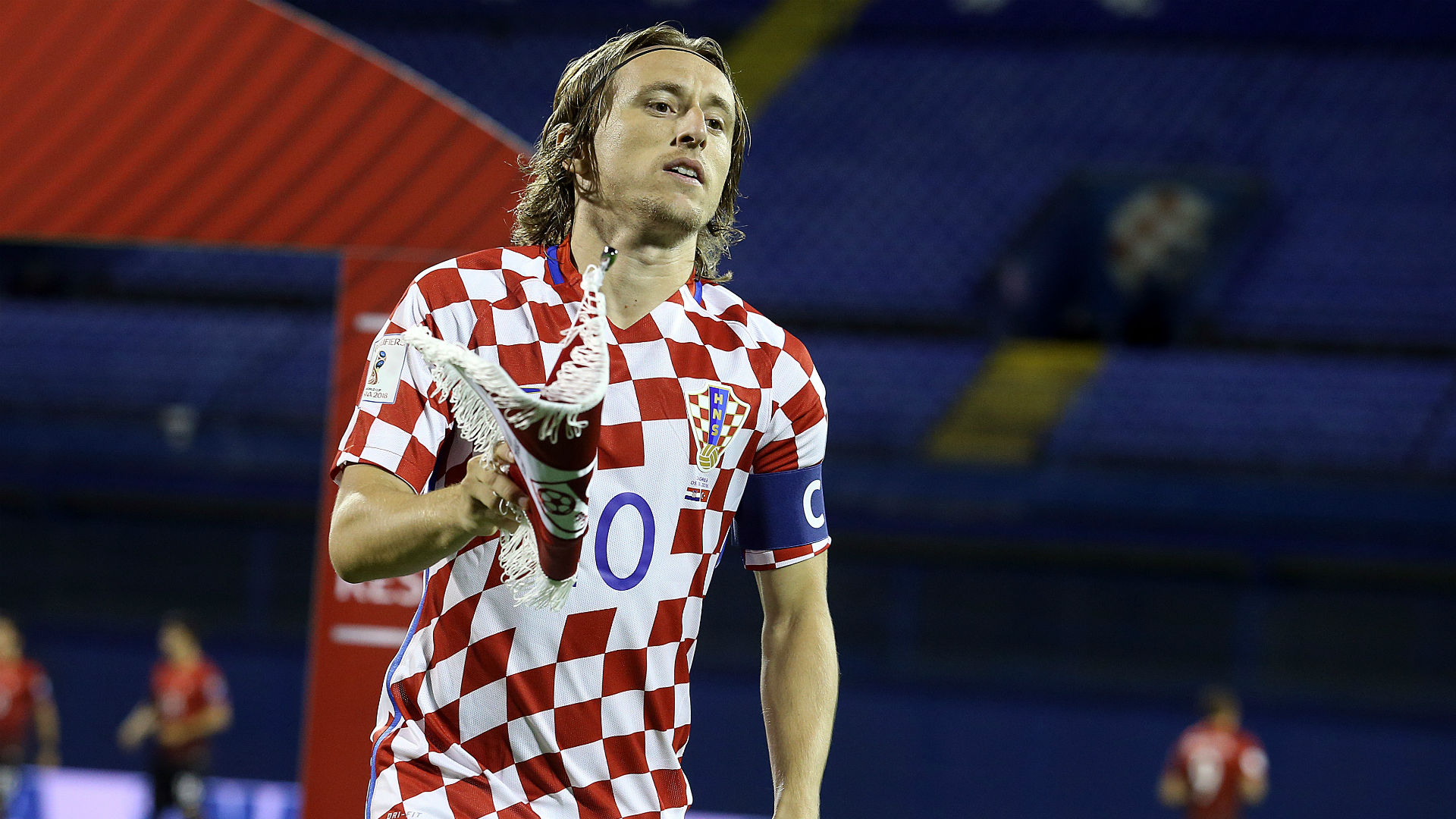 ＂胡明轩战北控14分回顾：首节拉胯一度被杜锋骂 关键时刻遭血帽