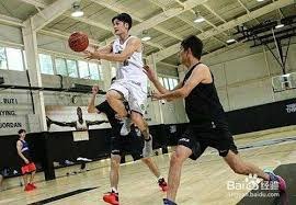 日本职棒：前美职投手前田健太宣布加盟东北乐天金鹫，将身披标志性的 18 号球衣