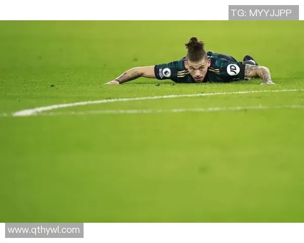 就是这么快！贺希宁反击顶开威尔逊强硬上篮 深圳回应11-0反超！